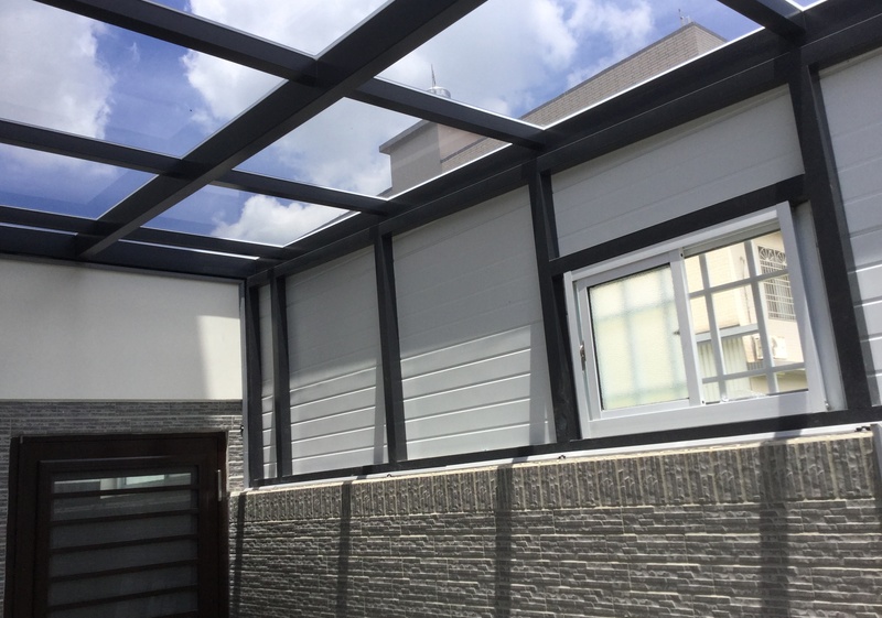 賴氏採光罩專業施工團隊現場服務